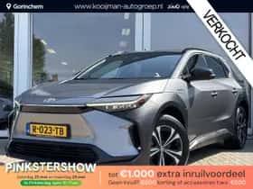 Toyota bZ4X (2022)