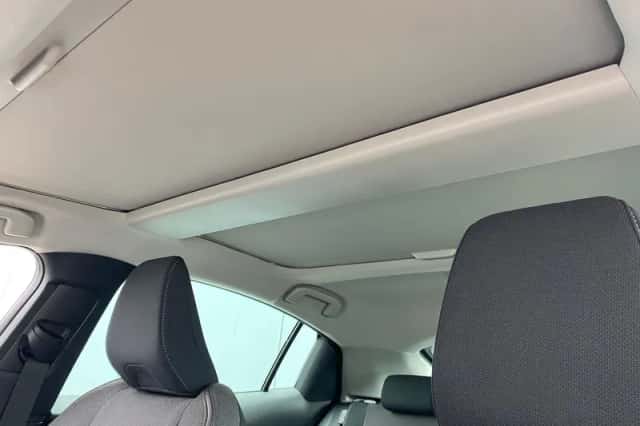 Toyota Prius (2024) thumbnail 13