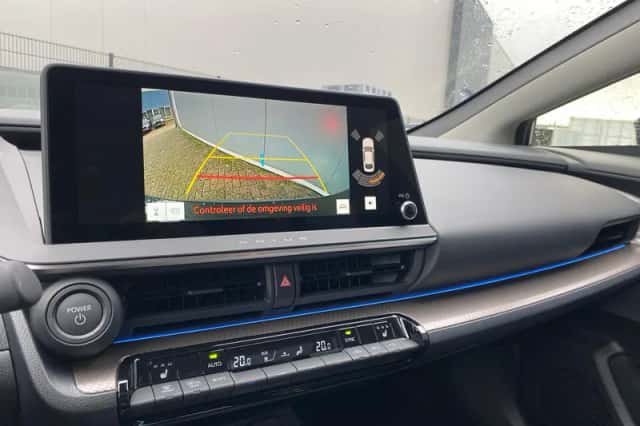 Toyota Prius (2024) thumbnail 15