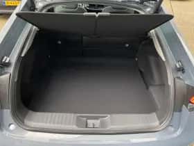 Toyota Prius (2024) thumbnail 17