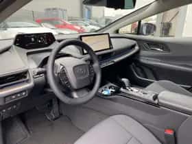 Toyota Prius (2024) thumbnail 7