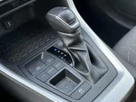 Toyota RAV4 (2022) thumbnail 34