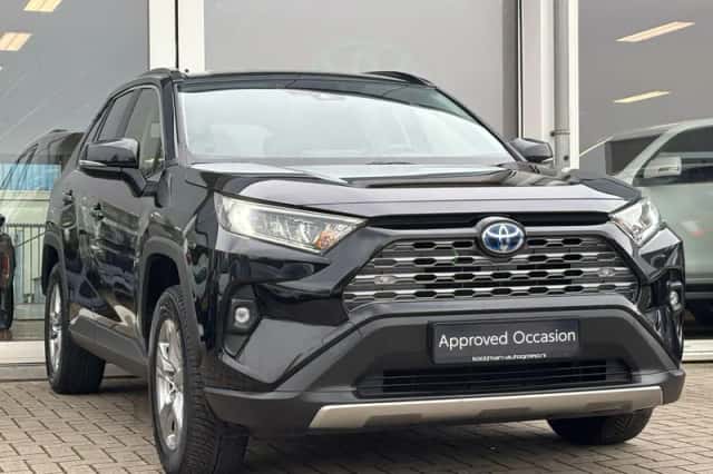 Toyota RAV4 (2022) thumbnail 5