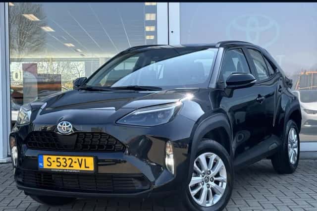 Toyota Yaris Cross (2023) thumbnail 1