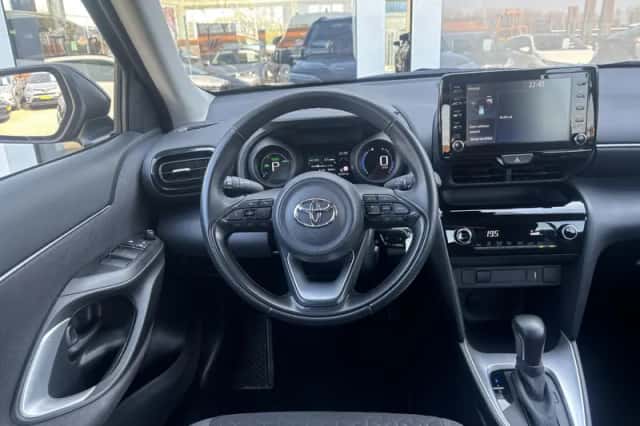 Toyota Yaris Cross (2023) thumbnail 15