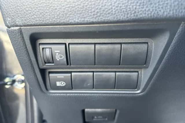 Toyota Yaris Cross (2023) thumbnail 17