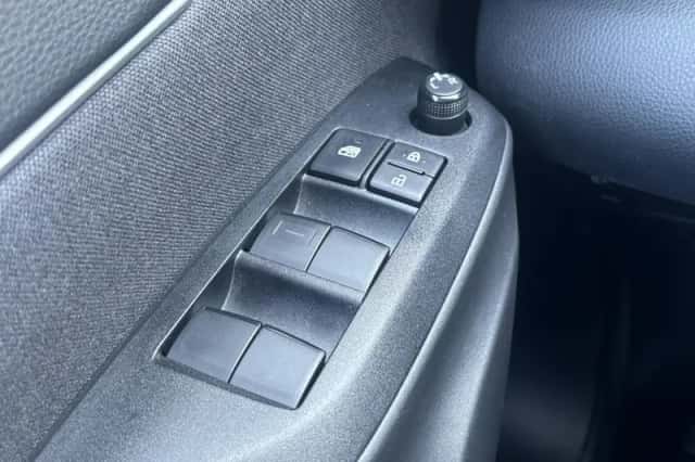 Toyota Yaris Cross (2023) thumbnail 19