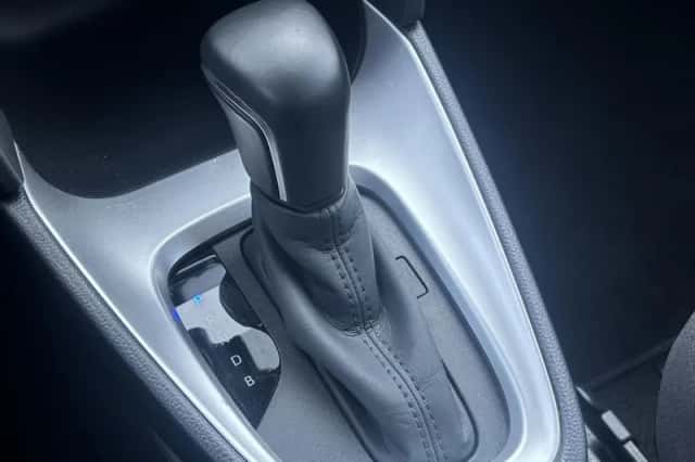Toyota Yaris Cross (2023) thumbnail 32