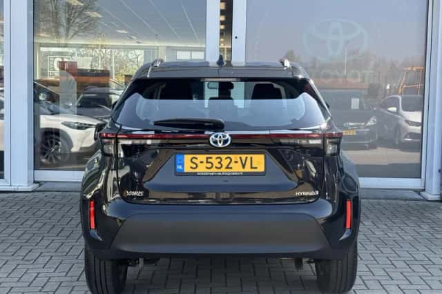 Toyota Yaris Cross (2023) thumbnail 5