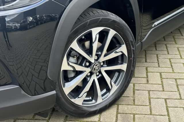 Toyota Corolla (2023) thumbnail 17