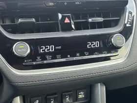 Toyota Corolla (2023) thumbnail 4