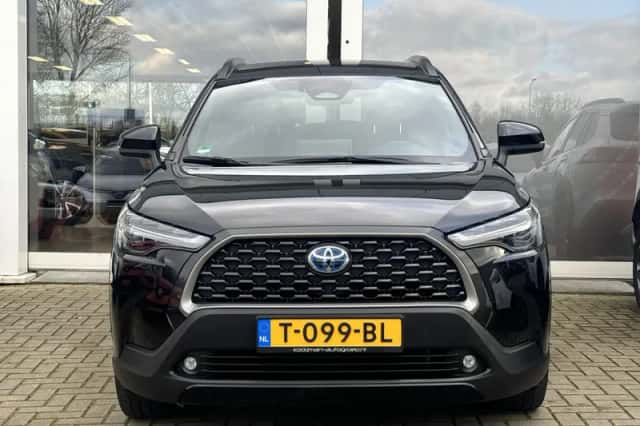 Toyota Corolla (2023) thumbnail 6