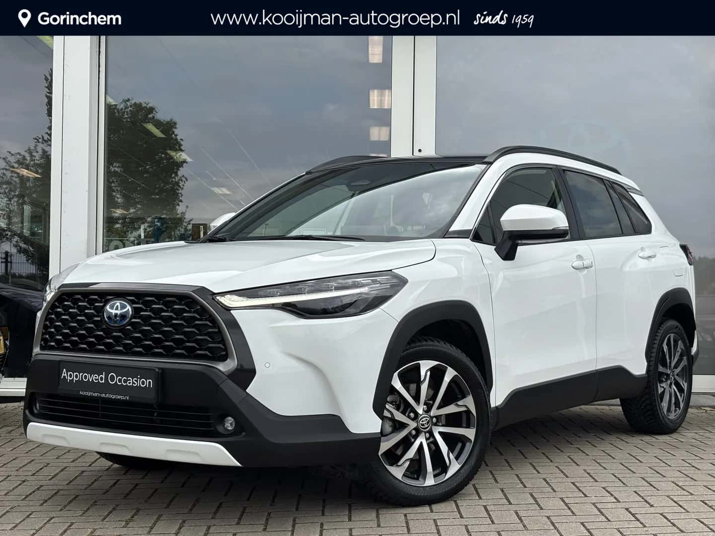 Toyota Corolla (2024) — foto 1