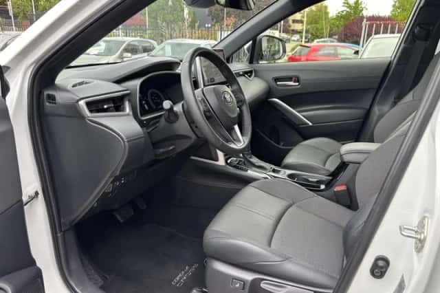 Toyota Corolla (2024) thumbnail 19