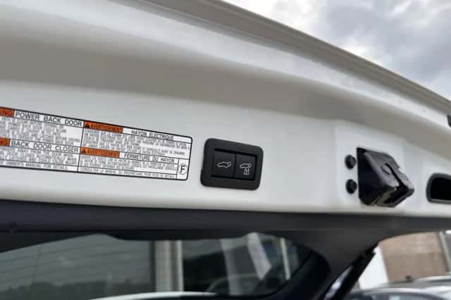 Toyota Corolla (2024) thumbnail 26