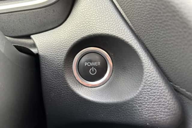 Toyota Corolla (2024) thumbnail 32