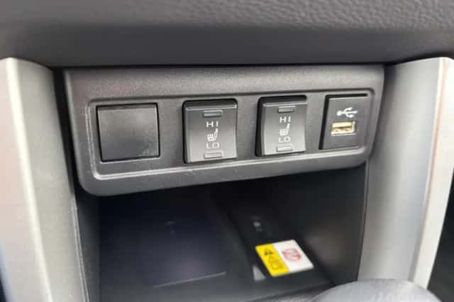 Toyota Corolla (2024) thumbnail 33