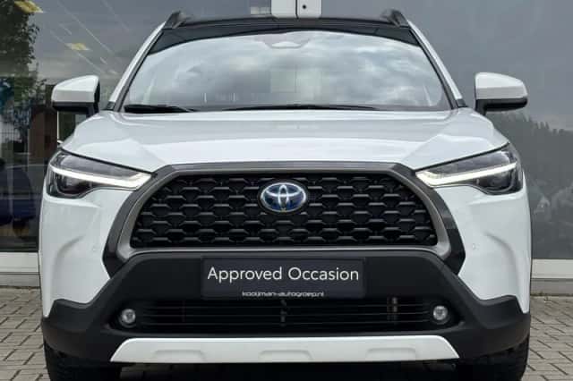 Toyota Corolla (2024) thumbnail 6