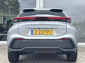 Toyota C-HR (2024) thumbnail 13