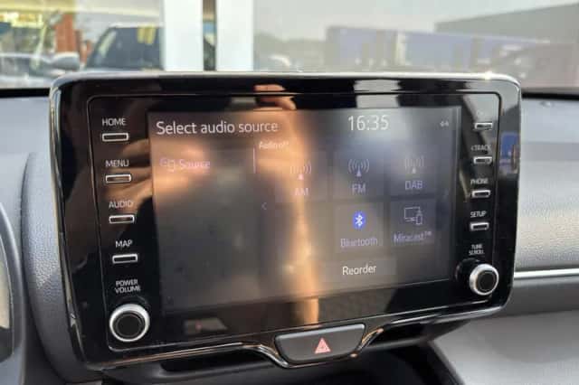 Toyota Yaris Cross (2022) thumbnail 15