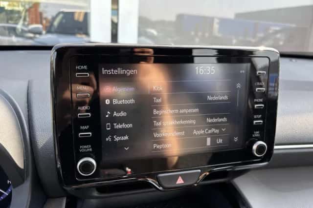 Toyota Yaris Cross (2022) thumbnail 16