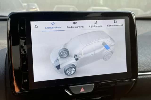 Toyota Yaris Cross (2022) thumbnail 16
