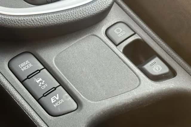 Toyota Yaris Cross (2022) thumbnail 31