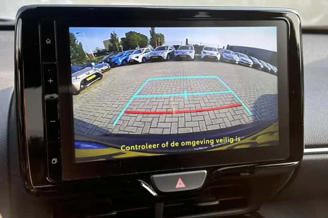 Toyota Yaris Cross (2022) thumbnail 9
