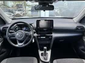 Toyota Yaris Cross (2024) thumbnail 2