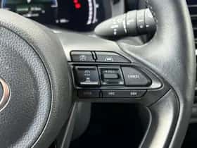 Toyota Yaris Cross (2024) thumbnail 17