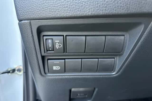 Toyota Yaris Cross (2024) thumbnail 28