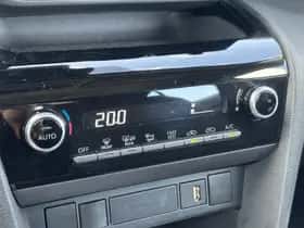 Toyota Yaris Cross (2024) thumbnail 4