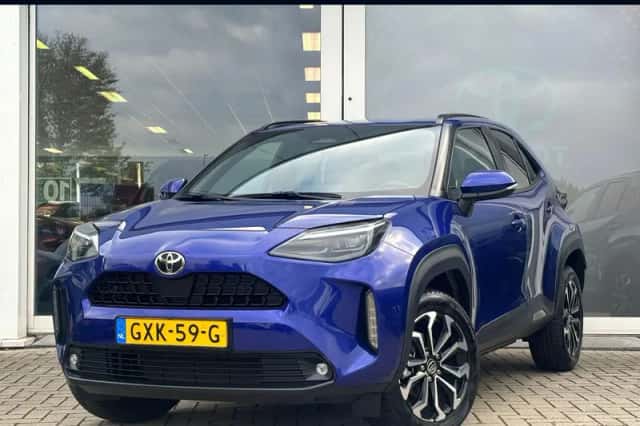 Toyota Yaris Cross (2024) thumbnail 1