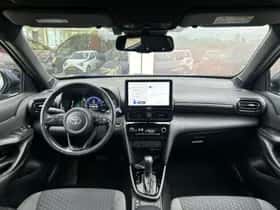 Toyota Yaris Cross (2024) thumbnail 2