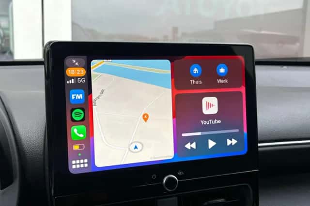 Toyota Yaris Cross (2024) thumbnail 16