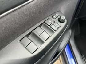 Toyota Yaris Cross (2024) thumbnail 31