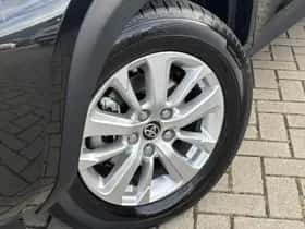 Toyota Yaris Cross (2024) thumbnail 18