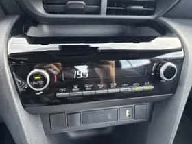 Toyota Yaris Cross (2024) thumbnail 4