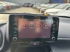 Toyota Yaris Cross (2024) thumbnail 9