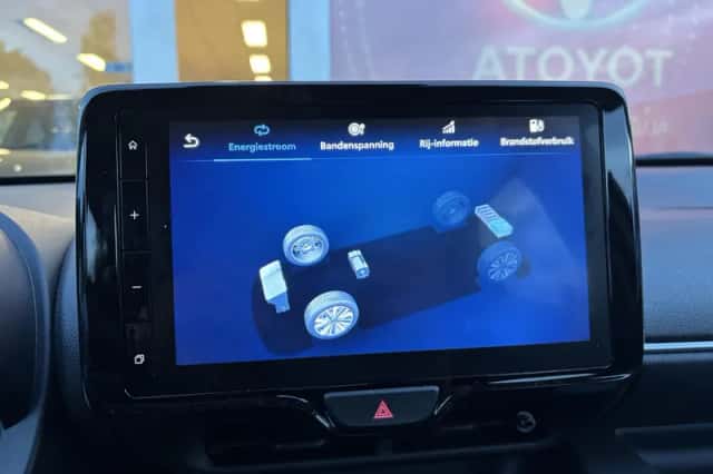 Toyota Yaris (2024) thumbnail 14