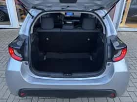 Toyota Yaris (2024) thumbnail 21