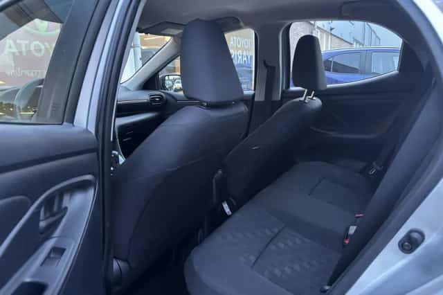 Toyota Yaris (2024) thumbnail 23