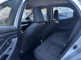 Toyota Yaris (2024) thumbnail 23