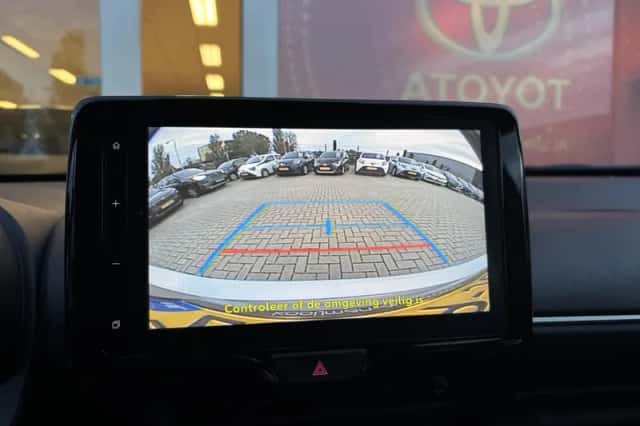 Toyota Yaris (2024) thumbnail 8