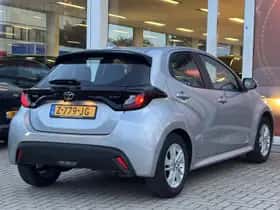 Toyota Yaris (2024) thumbnail 10