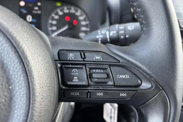Toyota Yaris (2024) thumbnail 18