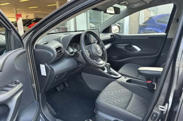 Toyota Yaris (2024) thumbnail 25