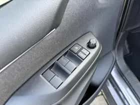 Toyota Yaris (2024) thumbnail 27