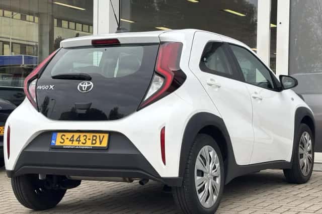 Toyota Aygo (2023) thumbnail 11