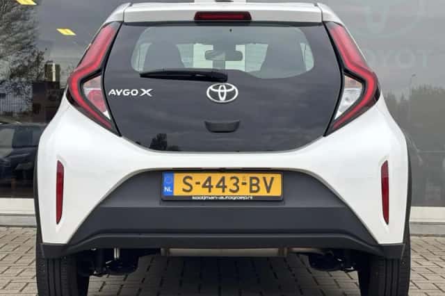 Toyota Aygo (2023) thumbnail 12
